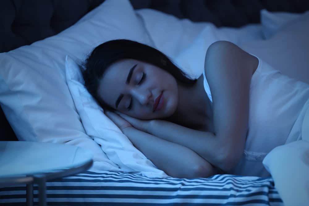 Ngủ đủ giấc để giảm cân tại nhà hiệu quả