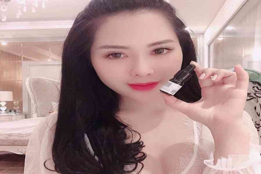 Serum trị mụn Lumos acne có phải kem trộn không ?