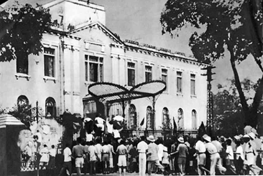 Ngày 19/8/1945: Cách mạng Tháng Tám thành công, khai sinh ra nước Việt Nam Dân chủ Công hòa | TRUNG TÂM HỖ TRỢ SINH VIÊN