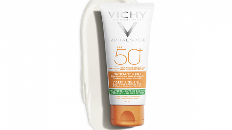 Vichy Capital Soleil Mattifying 3-in-1 SPF50+ Review