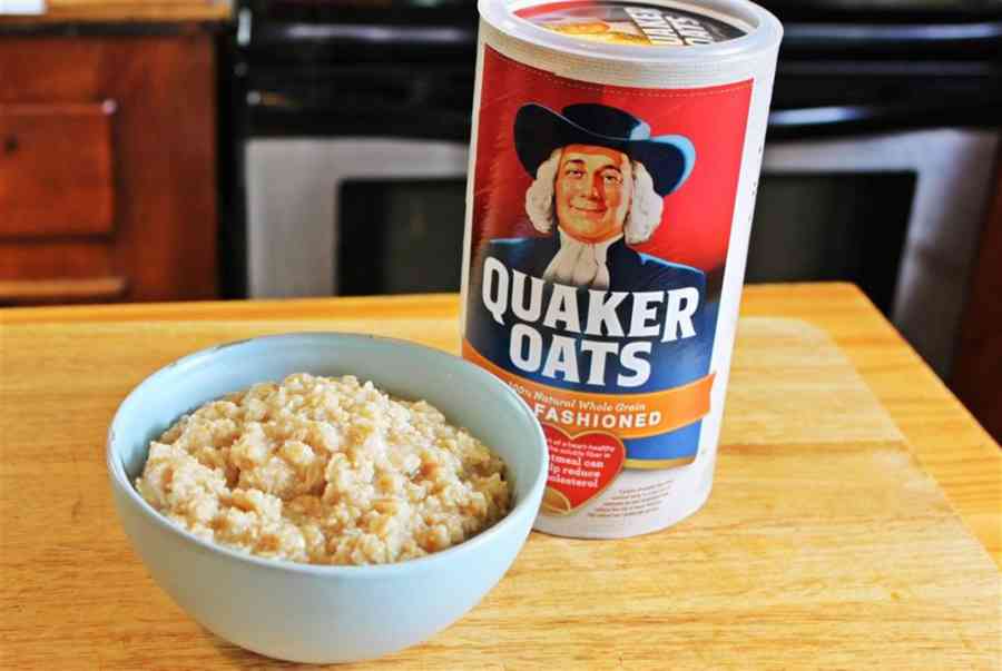 Yến mạch ăn liền nguyên chất Quaker Oats Old Fashioned của Mỹ
