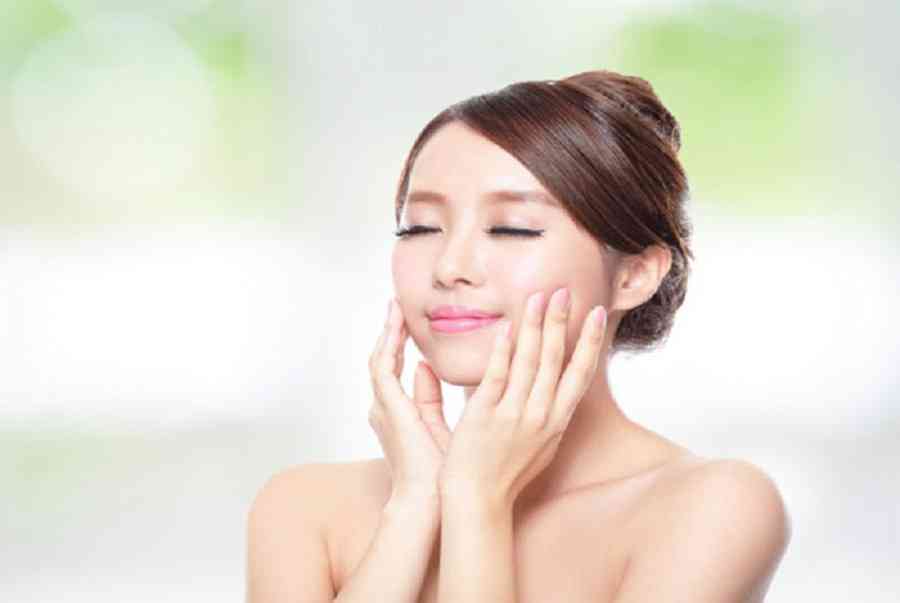 Cách massage mặt tại nhà ngăn ngừa lão hóa