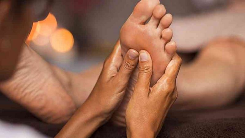 Top 10 Địa Chỉ Massage Chân Thư Giãn Tại Hà Nội Được Yêu Thích