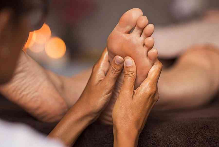 Top 10 Địa Chỉ Massage Chân Thư Giãn Tại Hà Nội Được Yêu Thích