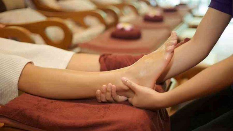 Top 10 Địa Điểm Massage Chân Tại TPHCM Thư Giãn Nhất