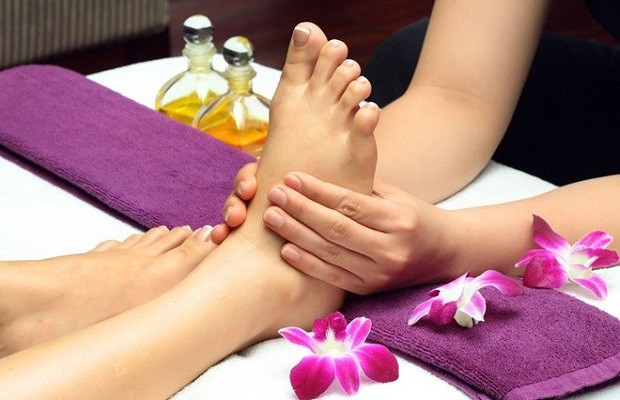 Top 8 địa chỉ massage chân uy tín tại TPHCM cho cả nam và nữ